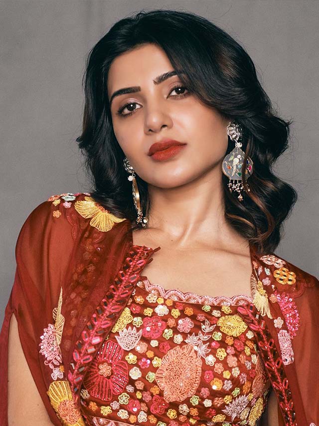 Outfits Inspired by South Indian Queen Samanth Ruth Prabhu