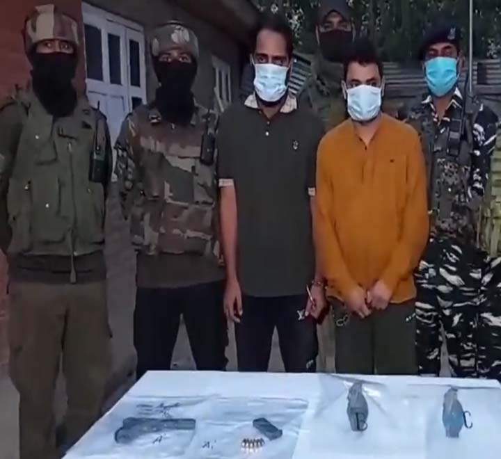 ఐదుగురు హైబ్రిడ్ ఉగ్రవాదుల అరెస్ట్
